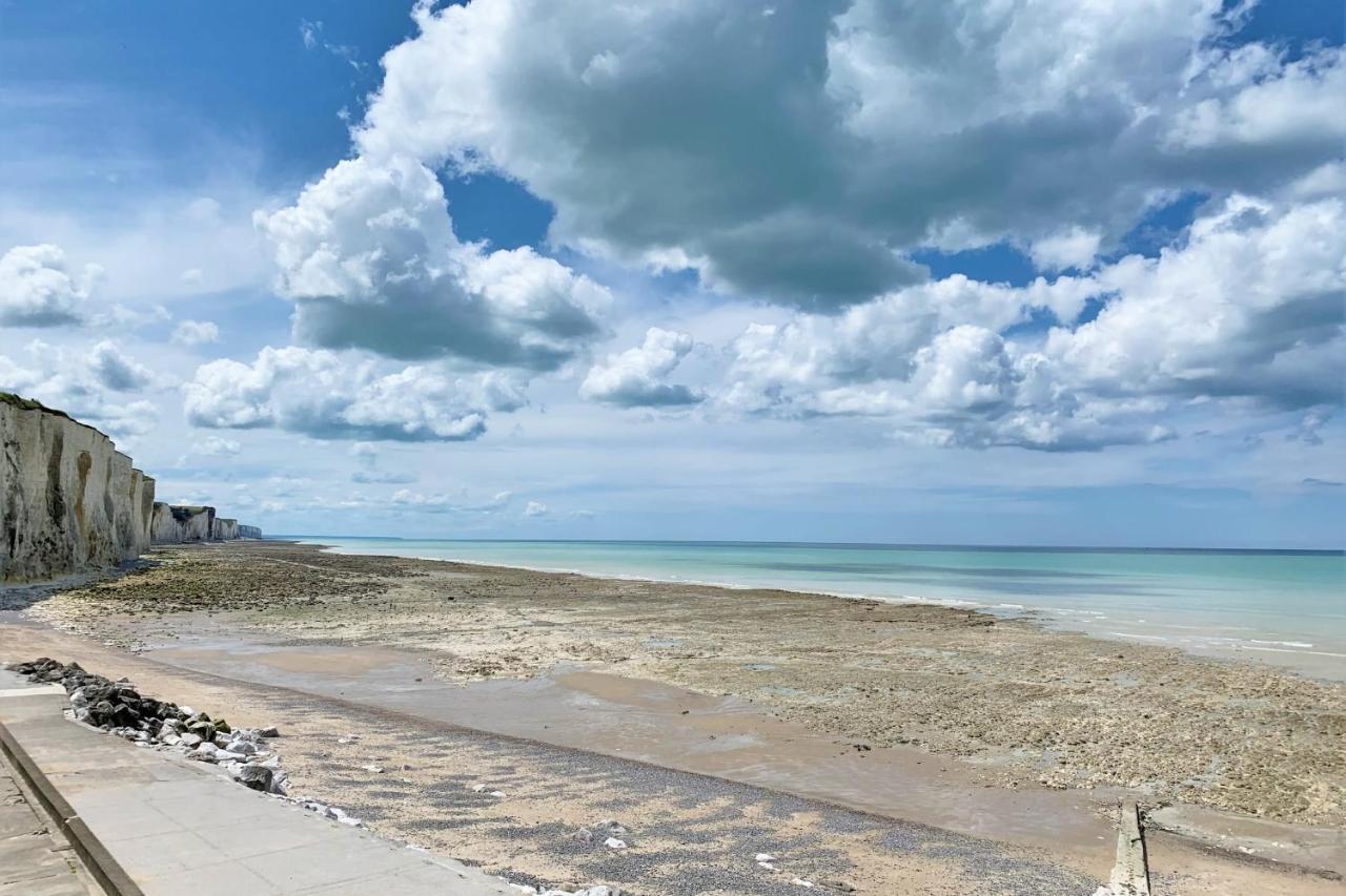 Ac34 - La Plage A Pied Woignarue Kültér fotó